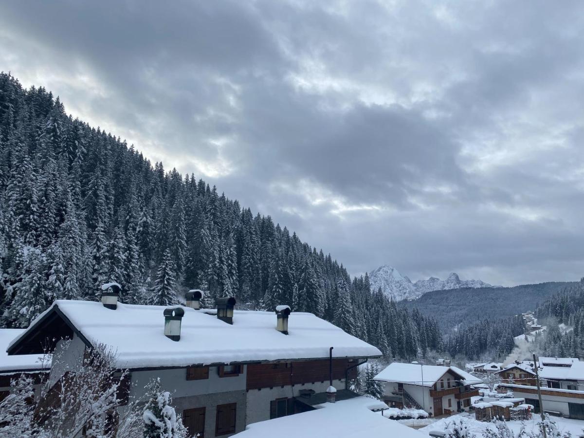 Le Chalet D'Or بادولا المظهر الخارجي الصورة